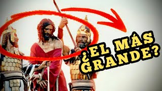 Los PASOS MÁS GRANDES y con MÁS COSTALEROS de la SEMANA SANTA de Sevilla [upl. by Namyh]