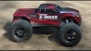 Traxxas EMaxx Brushless OffRoad Track [upl. by Biron]