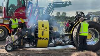 Tractor pulling quotHERBIEquot  R2800 Double Wasp 18cylinder radial engine  StartUp and Pull 4K [upl. by Nilad]