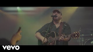 Luke Combs  She Got the Best of Me texter på svenska [upl. by Atnoved]