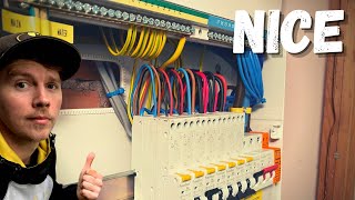 18th edition Fuse board consumer unit change walk through Electrician [upl. by Ellehcal954]