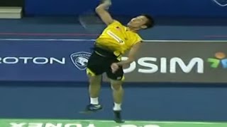 Nguyen TM v Lee C WMSQF Proton Malaysia Open 2011 [upl. by Nalat408]