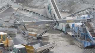 McCabe Earthworks  High psv chip plant crushing gritstone to produce 14mm down products [upl. by Pliner]