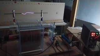 Induction coil type Ruhmkorff  Atonic interrupter  Very low primary voltage [upl. by Reitman]