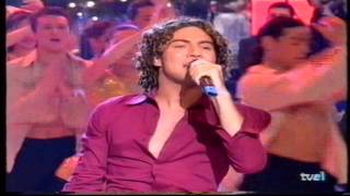 DAVID BISBAL Ave maria nochevieja 2002 2003 [upl. by Inacana432]