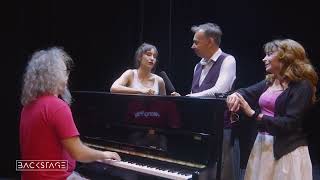 Notre petit cabaret de Béatrice Agenin et Émilie Bouchereau au piano le célèbre Simon Fache [upl. by Kreda529]