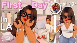 First Day Living ALONE at 19 LOS ANGELES  Roblox Berry Avenue Roleplay [upl. by Irab354]