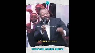 Pasteur Moise Mbiye  Tu ne passeras pas toute ta vie dans la bataille [upl. by Akinehs]