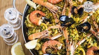 RICETTA PAELLA DI BARCELLONA • Cucina Venere con ospite Roberto di Pizzeria la via [upl. by Sharman784]