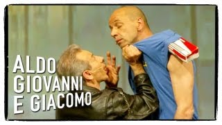 Anplagghed  Il passaggio di mano 1 di 2  Aldo Giovanni e Giacomo [upl. by Orpah221]