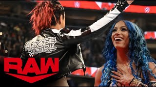 Sasha Banks makes a surprise return to WWE Raw Feb 5 2024 [upl. by Eyk731]