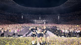 BLINKS singing before BLΛƆKPIИK show  Stade de France [upl. by Nevsa]