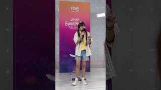 Así es Chloe de la Rosa representante de España en Eurovisión Junior 2024 [upl. by Barcus]