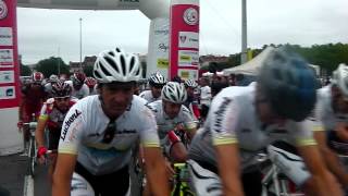 Top départ de LEtape du Tour Acte 2 Pau  Bagnères de Luchon [upl. by Ramyaj612]