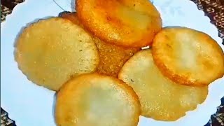 সুজির মালপোয়া তৈরির সহজ রেসিপি  Sujir Malpoa  Poa pitha  Pitha recipe [upl. by Attena677]