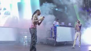 Snoop Dogg and Wiz Khalifa Kush Ups 4K AMAZING QUALITY The High Road Tour Chicago 2016 [upl. by Letnwahs]