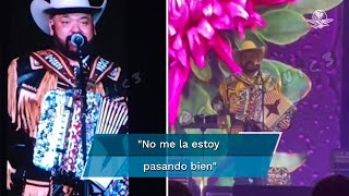 Vocalista de Intocable termina abruptamente su concierto no iba ni a la mitad [upl. by Odab]