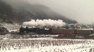 V00  Valsugana e Merano  I treni dei mercatini di Natale 2012 [upl. by Gisela]