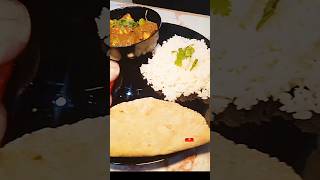 Delicious Barley Roti for a Healthy Meal स्वस्थ जीवन के लिए जौ की रोटी healthylifestyle ytshorts [upl. by Aivin]