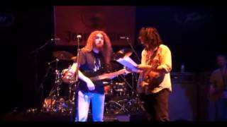 Guthrie Govan มือกีตาร์ผู้ไม่เคยหยุดนิ่ง [upl. by Edurtreg]