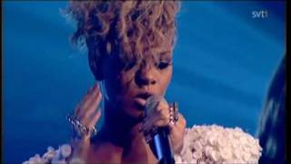 Rihanna  Russian Roulette Live SKaVLaN 2010 [upl. by Oznola]