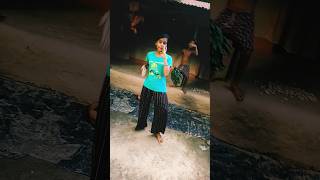 faagun masse kacha base gungune bhomor ase youtubeshorts dance video viral video [upl. by Gnilsia]