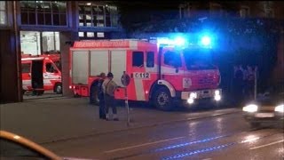 Ärger vor der Wache während Volksfest beim ausrückenden HLFB BF Stuttgart FW 3 Bad Cannstatt [upl. by Wahl]