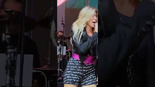 DEBBIE GIBSON  Fraze Pavilion quotOne Step Closerquot 72124 [upl. by Yrannav]