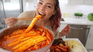 SUPER LONG SPICY RICE CAKES 먹방 MUKBANG 김치찌개 W STEPHANIE SOO MISSMANGOBUTT 떡볶이 [upl. by Crawford]