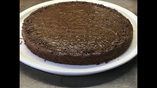 Gâteau au chocolat pas comme les autresCHUT avec de la courgette [upl. by Delilah985]