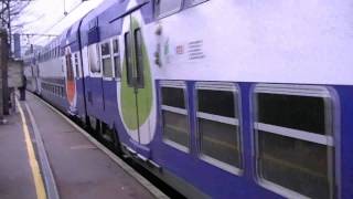 HD RER Z 20500 FERMEUTURE DES PORTES DEPART [upl. by Asilenna]