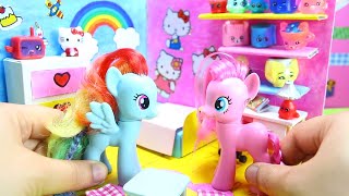 How to make a MY LITTLE PONY BEDROOM  Rainbow Dash Surprise Dolls Room  simplekidscrafts [upl. by Eedahs599]