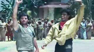 Hum se na Takrana  Dharmendra Mithun Chakraborthy  Shailendra Singh Mohammad Aziz  Title Song [upl. by Haceber]