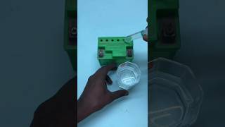 బైక్ బ్యాటరీ ఎలా రిపేర్ చేసుకోవాలి how to repair bike battery simple trick Veeru mechanic Telugu fz [upl. by Nrojb]