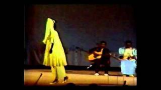 Solo de Chant de Bamako Biennale 1986 [upl. by Moonier]