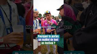 Pourquoi tu portes un MAILLOT en FESTIVAL  football VieillesCharrues [upl. by Nivej907]