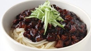 Noodles with blackbean sauce Jjajangmyeon 짜장면 [upl. by Riatsila752]