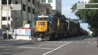 CSX Y225 quotStreet Runningquot in Tampa FL 52508 [upl. by Shawna768]