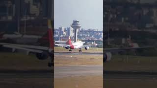 iberia aterrizando en madrid barajas aeropuerto airport [upl. by Anerroc]