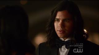 Cisco amp Gypsy Date I The Flash 4x02 HD [upl. by Ara]