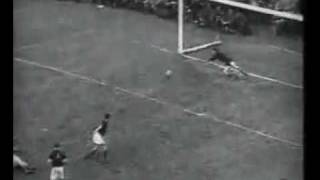 Finale 1954  Rahn schießt Rahn schießt TOOR [upl. by Eetnuahs930]