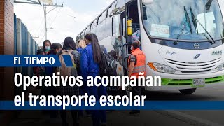 12000 rutas movilizan a estudiantes de colegios públicos en Bogotá en regreso a clases  El Ti [upl. by Evelyn]