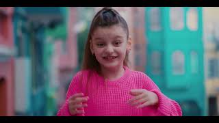 FILIZ KEMAL  Asik Mecnun 2024 Official Video [upl. by Docia]