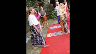 YOGA AT PURA PUCAK PAYOGAN UBUD BALI ubudyoga yogateachertraining [upl. by Craggy]