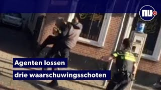 Agressieve man valt agenten aan in Waalwijk [upl. by Assiralk]