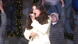 Idina Menzel  Show Yourself Frozen 2 Live at Saks Fifth Avenue [upl. by Suiddaht]