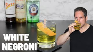 Das White Negroni Cocktail Rezept perfekt als Aperitif Ein Cocktail mit Gin Suze und Lillet Blanc [upl. by Drona]