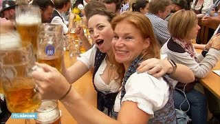 Jetzt geht’s los zo genieten de bezoekers van Oktoberfest  RTL NIEUWS [upl. by Allayne]