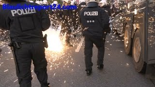 Einsatz extrem 1 Mai Demo Hamburg Heftige Krawalle Schlagstock Pfefferspray Wasserwerfer Riot [upl. by Edroi]