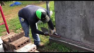 Como pegar ladrillo en pared de retención en ángulo [upl. by Cogswell348]